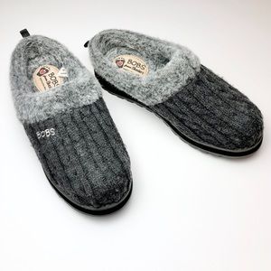 Grey Bobs Ice Angel House Slippers
